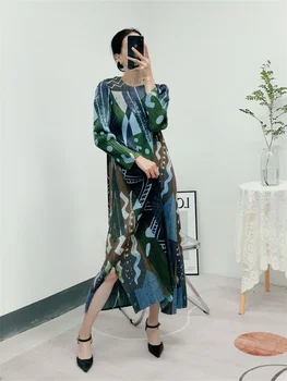 Miyake Nabrano Obleko za Ženske 2022 Jeseni Mode Grafiti Tiskanje Strani Špranjske krog Vratu Dolg Rokav Elegantno Mid-Dolžina Obleko